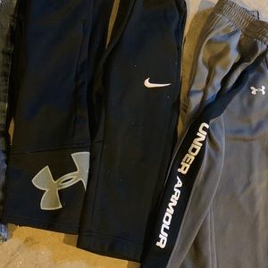 3 pairs of sweats. 2T